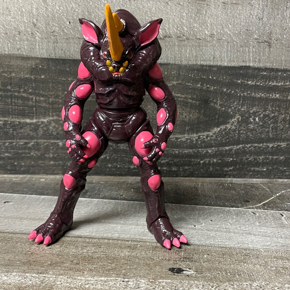 Vintage 1993 Bandai Kanon 90's Kaiju Monster Alien Figure Toy Collectible